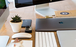 远程控制床头灯 Yeelight LED智能灯泡（白光版）拆解与评测